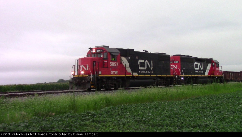 CN L588